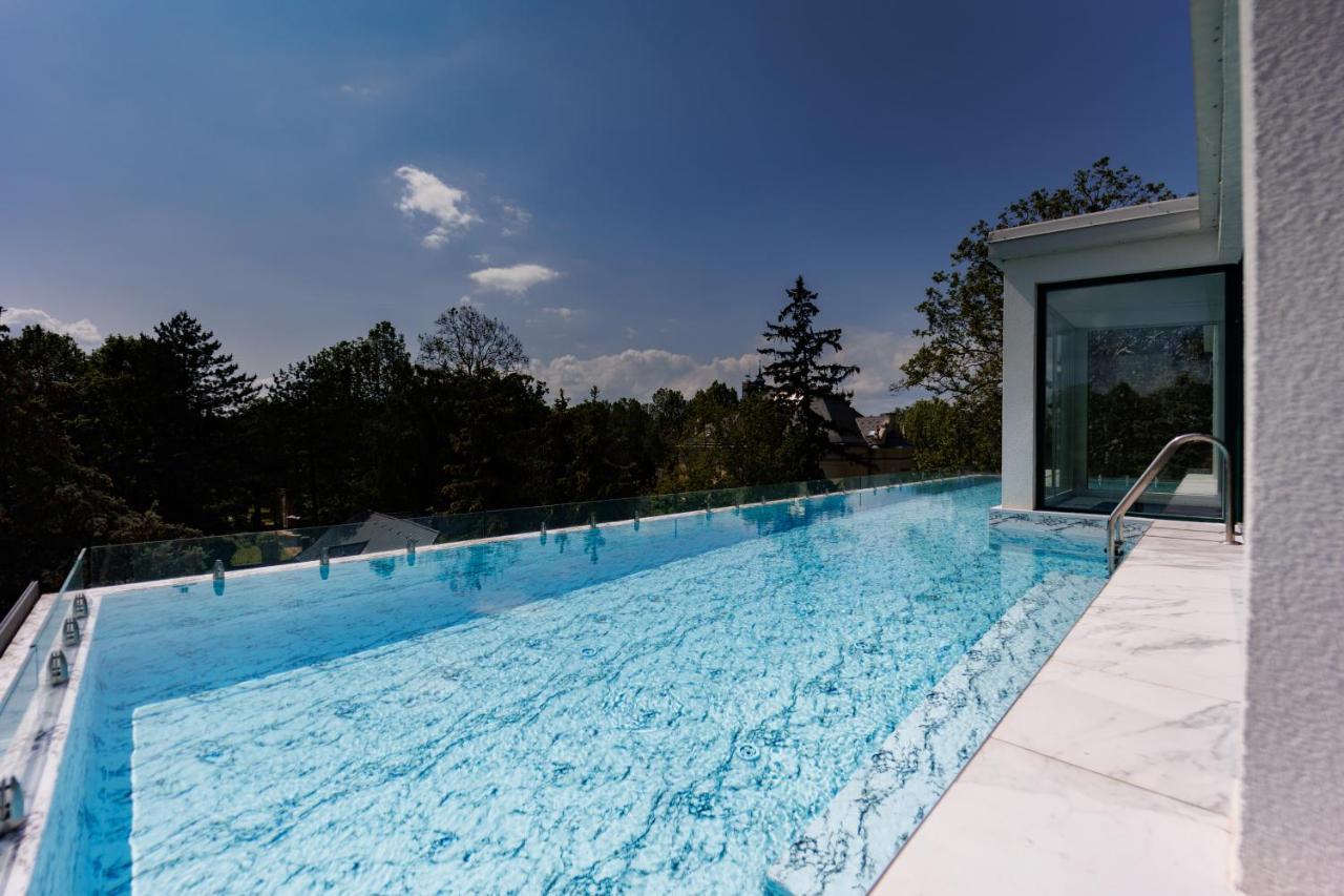 שיופוק Villa Bauhaus Wellness Apartman 102 מראה חיצוני תמונה